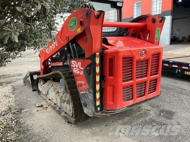 Kubota SVL65-2 Carregadoras de direcção deslizante