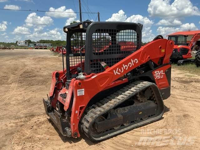 Kubota SVL75-2 Carregadoras de direcção deslizante