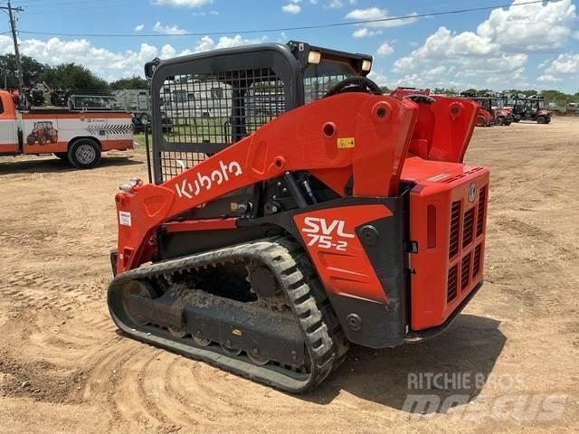 Kubota SVL75-2 Carregadoras de direcção deslizante
