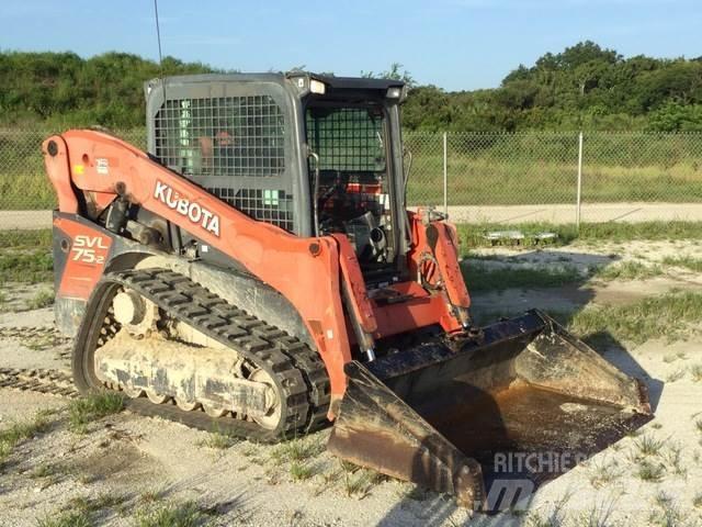 Kubota SVL75-2 Carregadoras de direcção deslizante