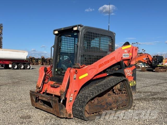 Kubota SVL75-2 Carregadoras de direcção deslizante