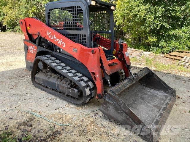 Kubota SVL75-2 Carregadoras de direcção deslizante