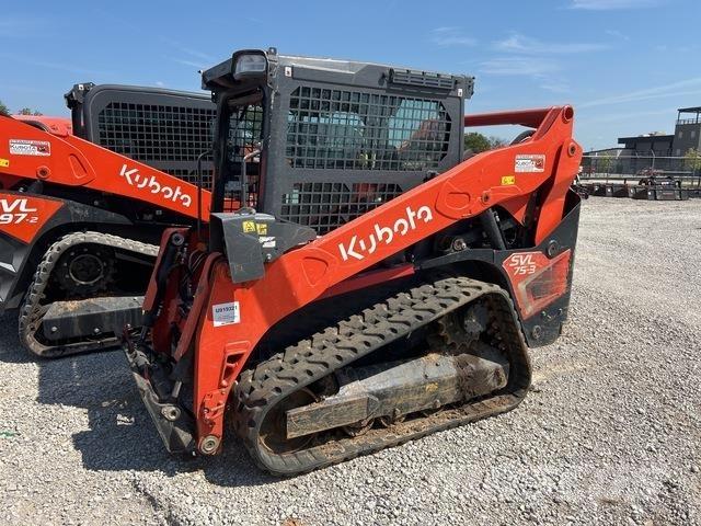 Kubota SVL75-3 Carregadoras de direcção deslizante