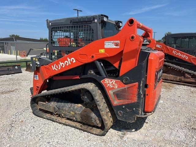 Kubota SVL75-3 Carregadoras de direcção deslizante