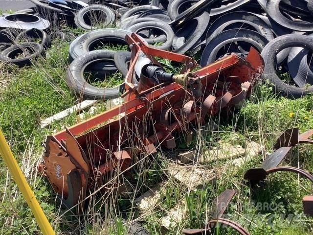 Kuhn  Outras máquinas de lavoura e acessórios