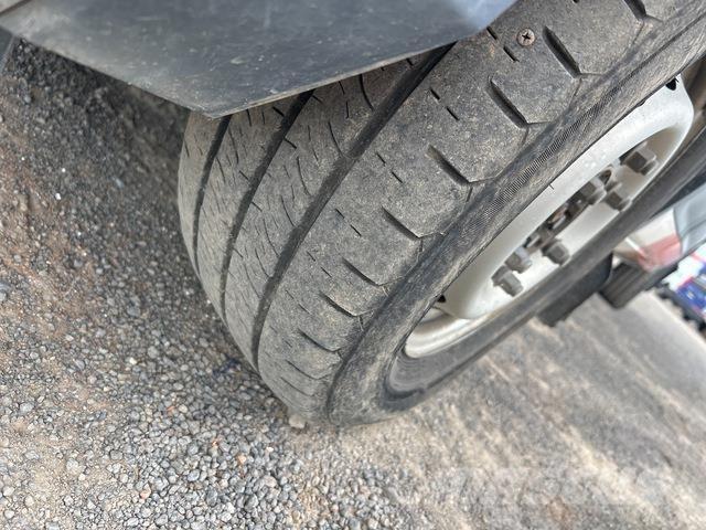 LDV Deliver 9 Carrinhas de caixa fechada