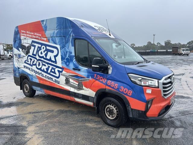 LDV Deliver 9 Carrinhas de caixa fechada