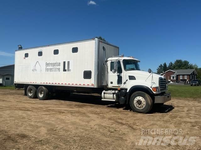 Mack 700 Pick up de caixa aberta