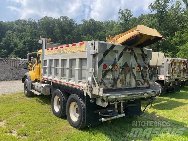 Mack 700 Lâminas de neve e arados