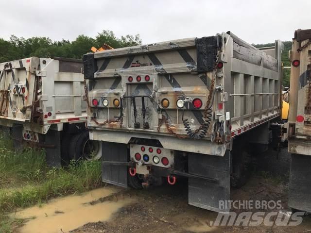Mack 700 Lâminas de neve e arados