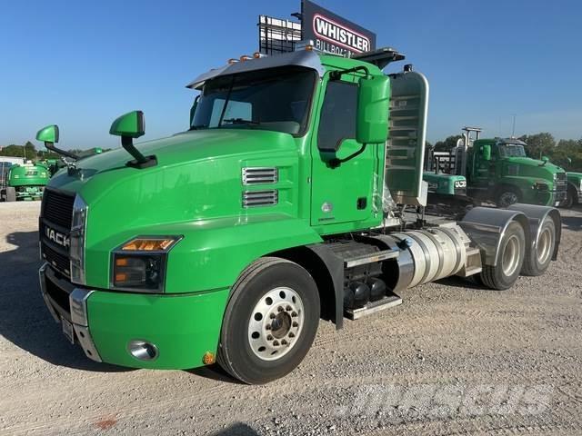 Mack AN64T Tractores (camiões)