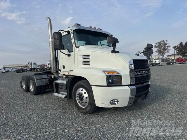 Mack Anthem Tractores (camiões)