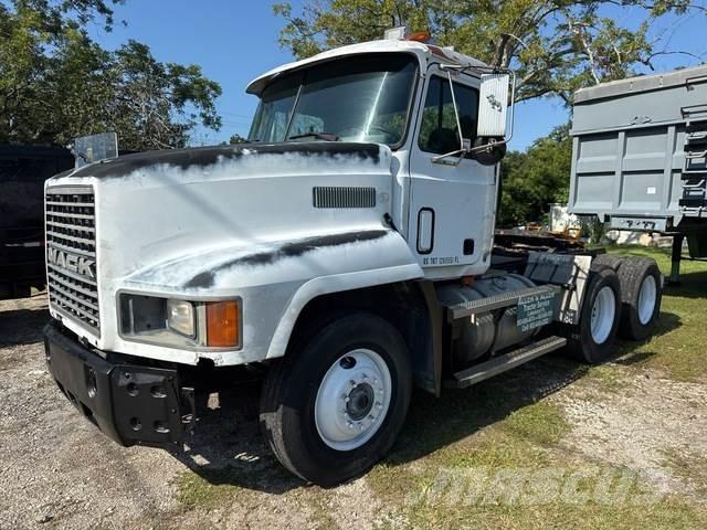 Mack CH600 Tractores (camiões)