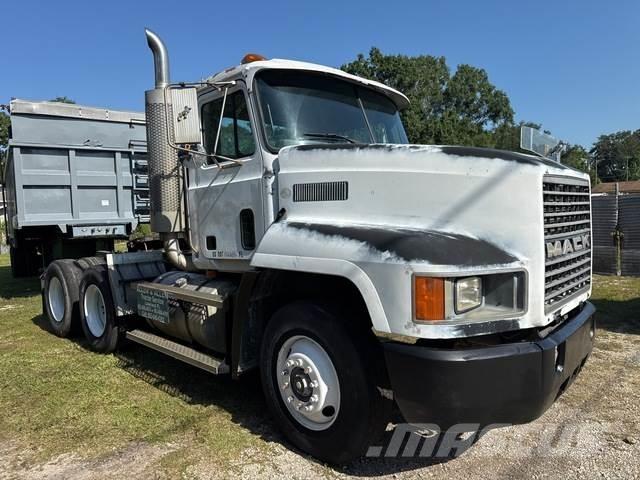 Mack CH600 Tractores (camiões)