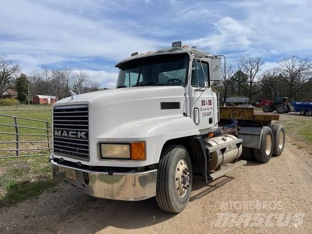 Mack CH613 Tractores (camiões)