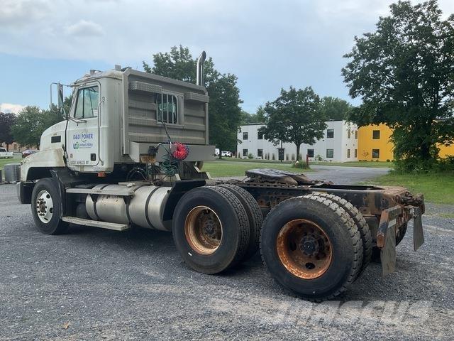 Mack CH613 Tractores (camiões)
