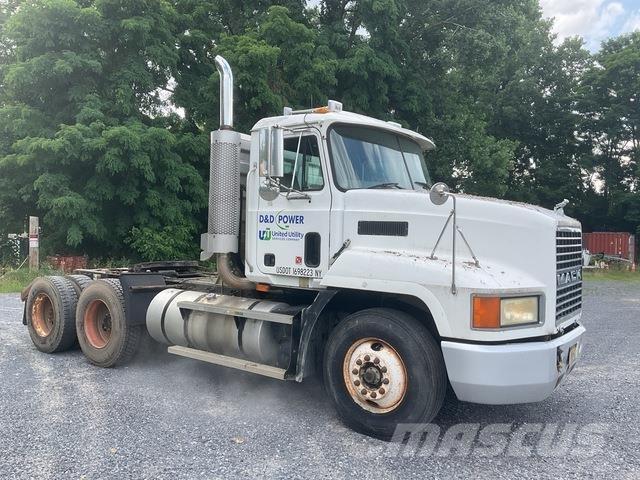 Mack CH613 Tractores (camiões)