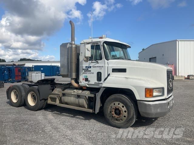 Mack CH613 Tractores (camiões)