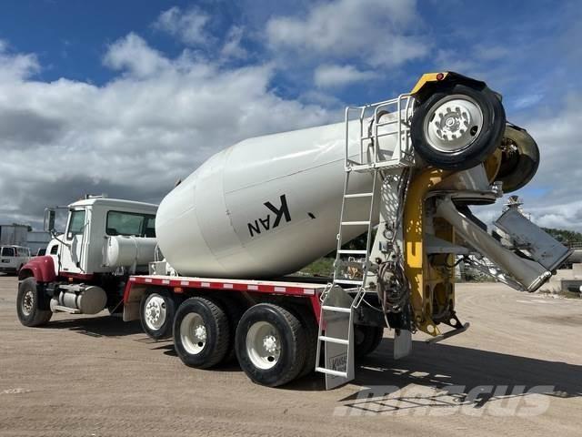 Mack CV513 Outros Camiões