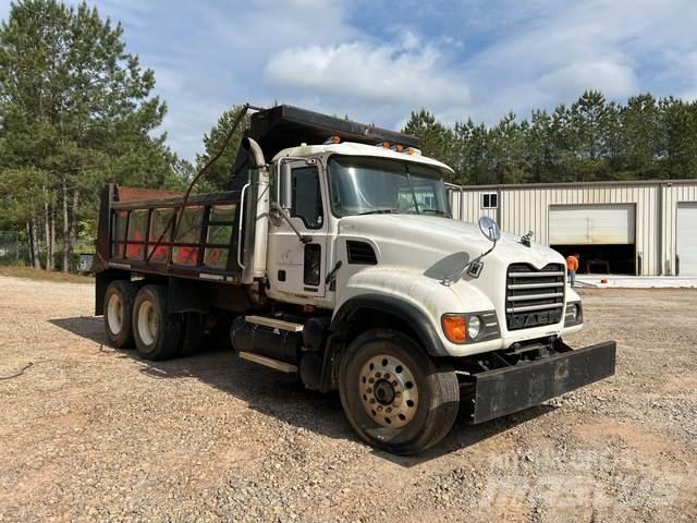 Mack CV700 Camiões basculantes