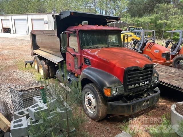 Mack CV700 Camiões basculantes