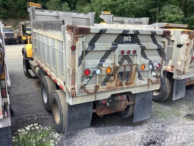 Mack CV700 Lâminas de neve e arados