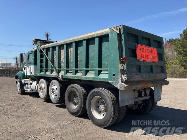 Mack CV713 Camiões basculantes