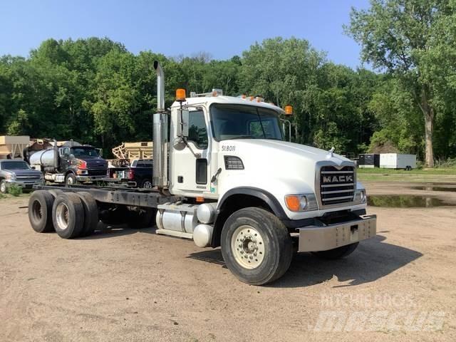 Mack CV713 Cabines e interior