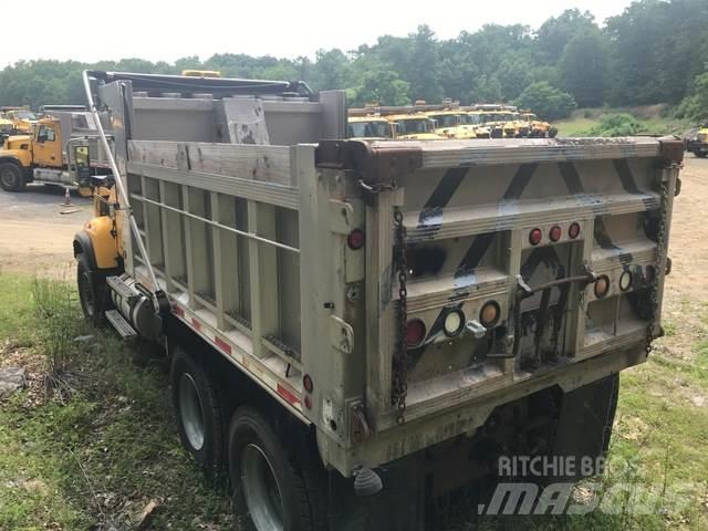 Mack CV713 Camiões basculantes