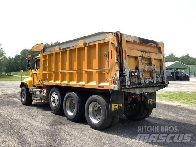 Mack CV713 Camiões basculantes