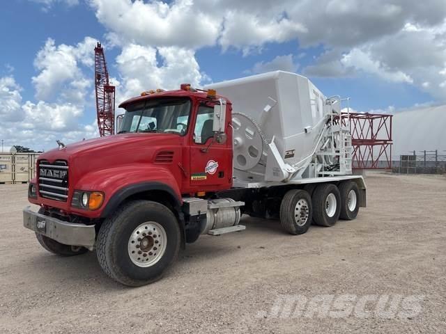 Mack CV713 Outros Camiões