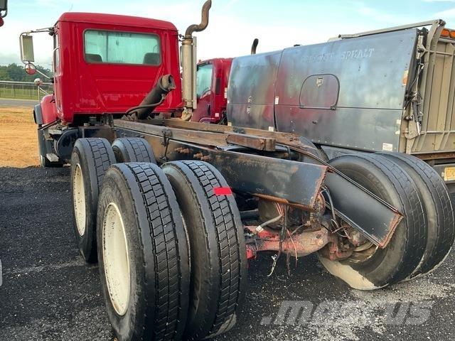 Mack CV713 Cabines e interior
