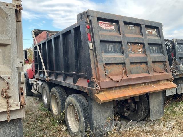 Mack CV713 Camiões basculantes