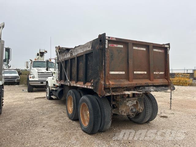 Mack CV713 Camiões basculantes