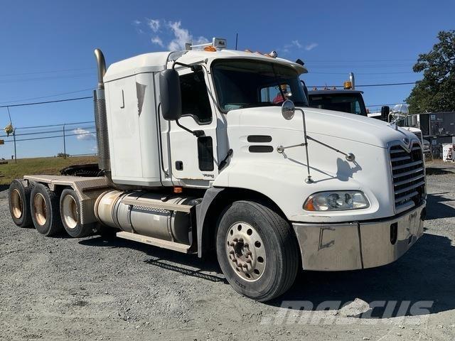 Mack CXN613 Tractores (camiões)