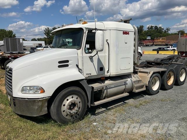 Mack CXN613 Tractores (camiões)