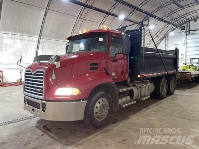 Mack CXU613 Camiões basculantes