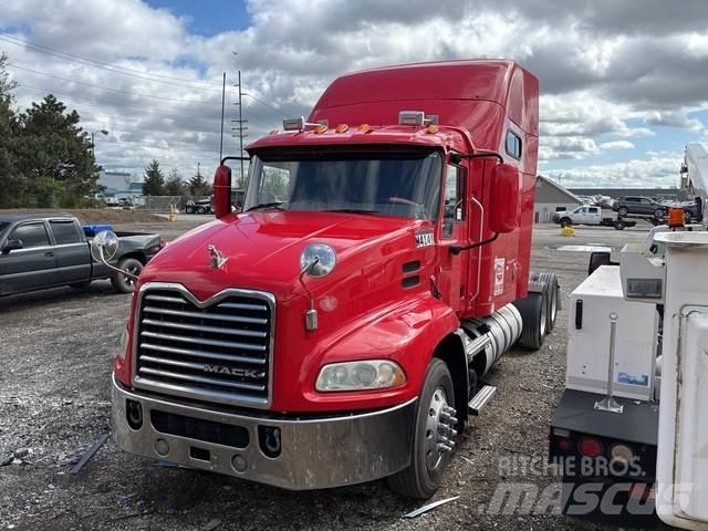 Mack CXU613 Tractores (camiões)