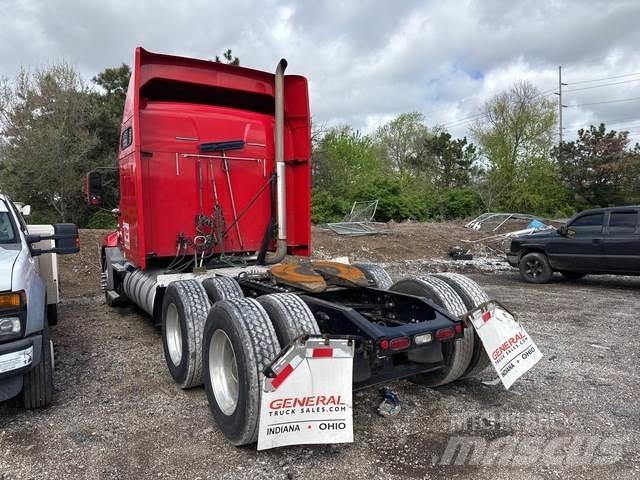 Mack CXU613 Tractores (camiões)