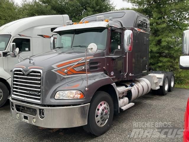 Mack CXU613 Tractores (camiões)