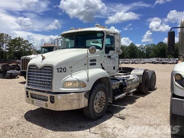 Mack CXU613 Tractores (camiões)