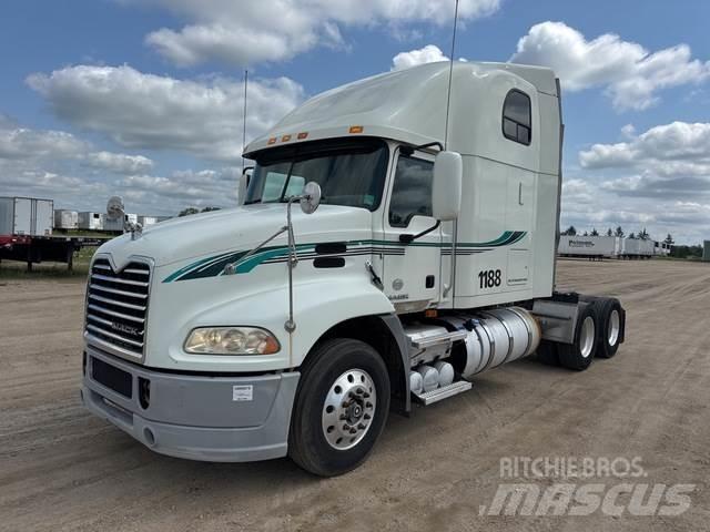 Mack CXU613 Tractores (camiões)