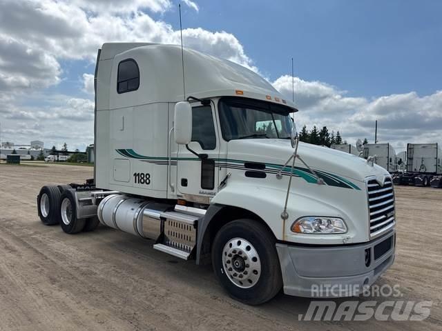 Mack CXU613 Tractores (camiões)