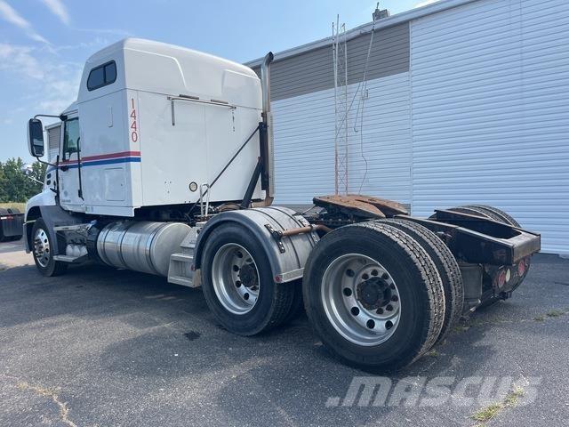 Mack CXU613 Tractores (camiões)