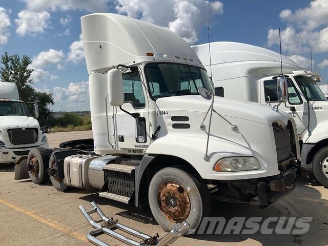 Mack CXU613 Tractores (camiões)