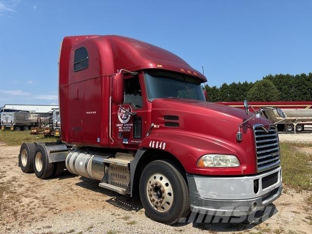 Mack CXU613 Tractores (camiões)
