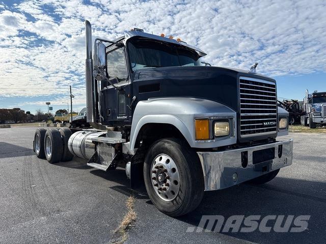 Mack CXU613 Tractores (camiões)
