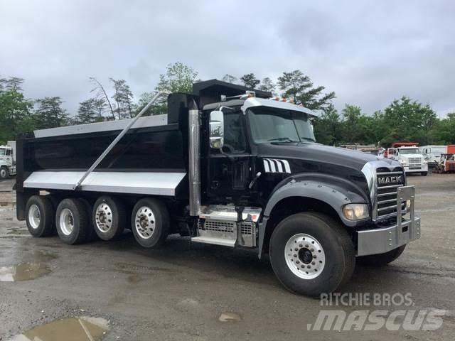 Mack GR64F Camiões basculantes
