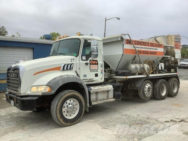 Mack Granite Camiões de betão
