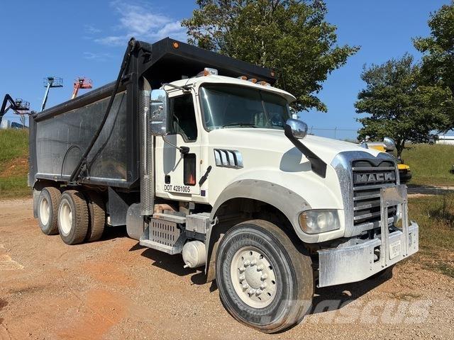 Mack GU713 Camiões basculantes